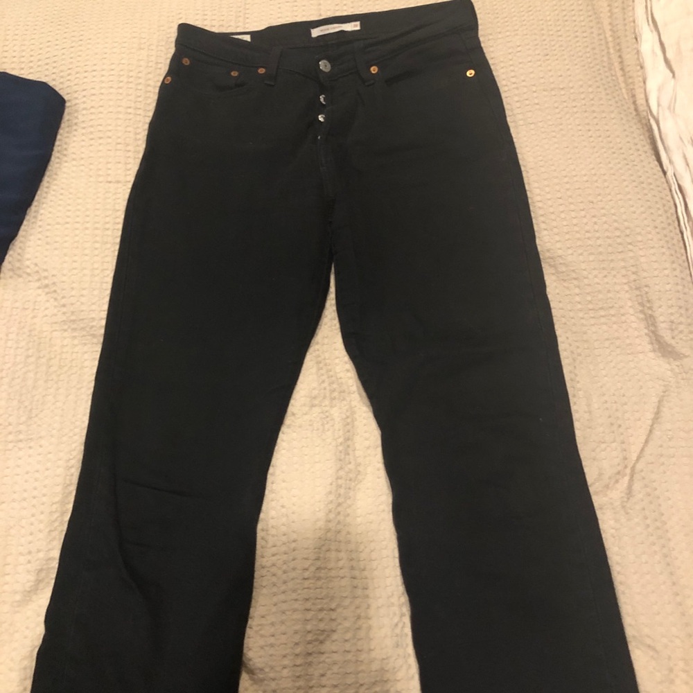 Levi’s Wedgie Straight Crops sz 28